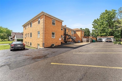 17703 Libby Rd unit 6, Maple Heights, OH 44137 - photo 2