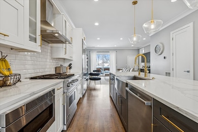 2866 W Lyndale St unit 2, Chicago, IL 60647 - photo 5