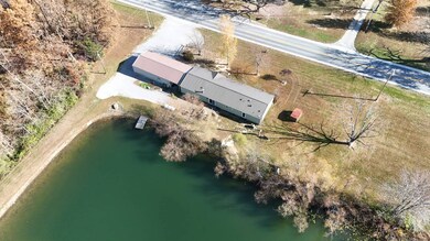 1711 S 1st St, Fairfield, IL 62837 - photo 7