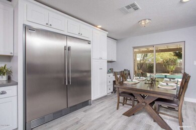 Eat in Kitchen