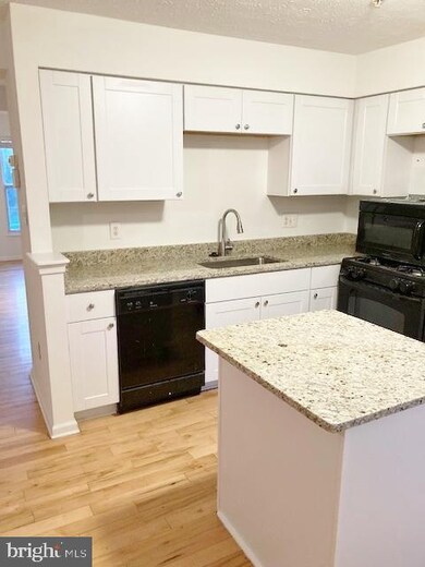 8513 Pine Meadows Dr, Odenton, MD 21113 - photo 7