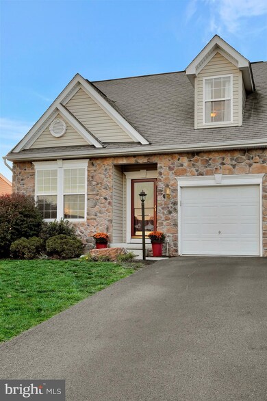 14214 Shelby Cir, Hagerstown, MD 21740 - photo 3