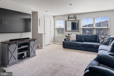 2862 Farzi Cir, Locust Grove, VA 22508 - photo 7