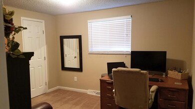 725 Ronson Way, Columbus, OH 43230 - photo 4