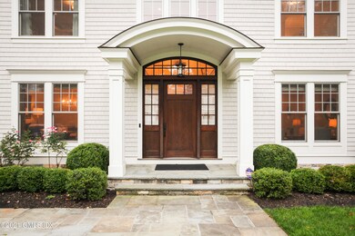 48 Winthrop Dr, Riverside, CT 06878 - photo 3