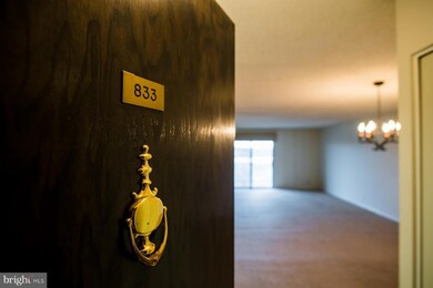 20833 Valley Forge Cir unit 833, King of Prussia, PA 19406 - photo 4