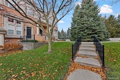 22200 Abbey Ln unit 11, Dearborn, MI 48124 - photo 3