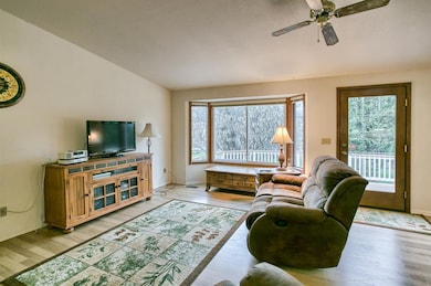 4531 Midway Ave, Grants Pass, OR 97527 - photo 5