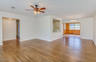 7842 Wildwood Rd, Jacksonville, FL 32211 - photo 6