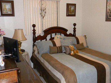 11210 W Coronado Road 008