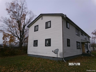 420 Pingree Ave, Flint, MI 48503 - photo 2