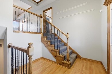 21406 Red Oak Ln, Peculiar, MO 64078 - photo 5