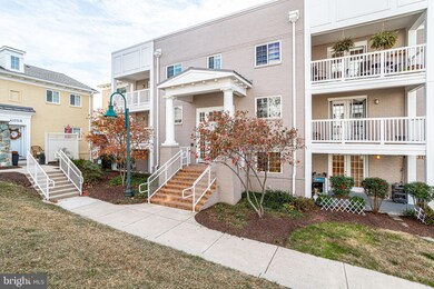 4121 S Four Mile Run Dr unit 401, Arlington, VA 22204 - photo 3