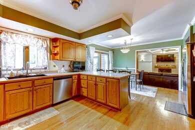 11893 Devonshire St unit 3, Algonquin, IL 60102 - photo 3