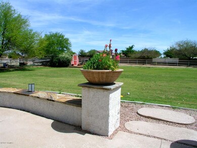 1115 N Tucana Ln, Gilbert, AZ 85234 - photo 7