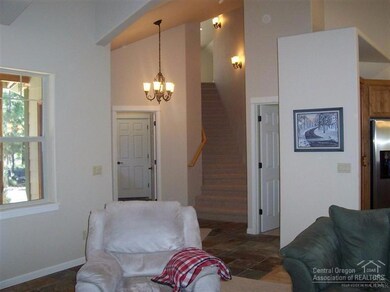 unlisted-address, Bend, OR 97707 - photo 3