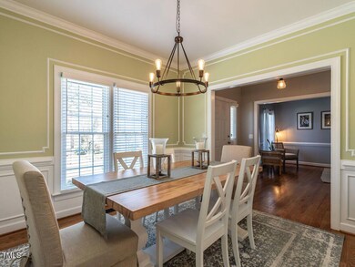 007-1280x960-dining-room