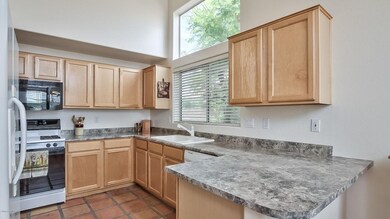 Kitchen 4