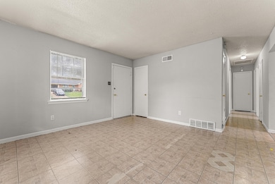 2189 Lisa Ave, Memphis, TN 38127 - photo 6