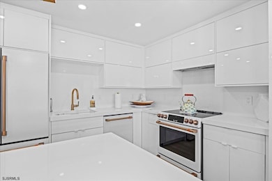 The Berkley unit 12F, Atlantic City, NJ 08401 - photo 7