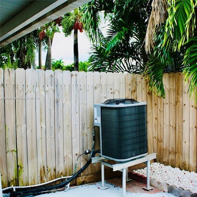 2079 W 54th Terrace unit 29, Hialeah, FL 33016 - photo 4