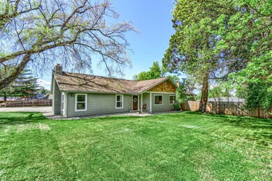 2981 E McAndrews Rd, Medford, OR 97504 - photo 2