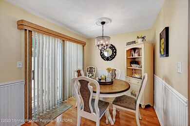 07-Dining Area
