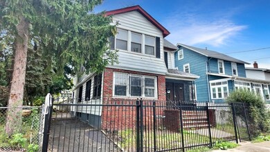 189 Alexander St, Newark, NJ 07106 - photo 2