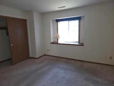 3651 E Barbara Ct unit 10, Oak Creek, WI 53154 - photo 7