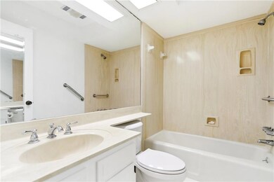 110 E Brighton Ct unit 281, Mandeville, LA 70471 - photo 6