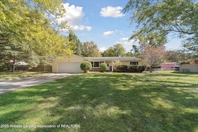 2986 Beech Ridge Dr, Lansing, MI 48911 - photo 3