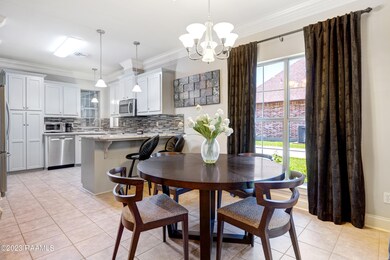 1102 christopher-7