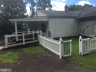 38 Rattlesnake Hill Rd, Douglassville, PA 19518 - photo 2