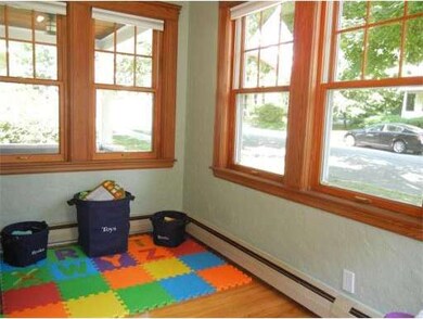 26 Waverly St, Stoneham, MA 02180 - photo 5