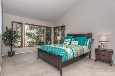 57835 Alberello unit 12, Sunriver, OR 97707 - photo 5