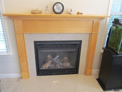 1733 Jed Ct, Chambersburg, PA 17202 - photo 5