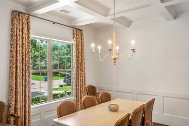 10307 Sugar Hill Dr, Houston, TX 77042 - photo 4