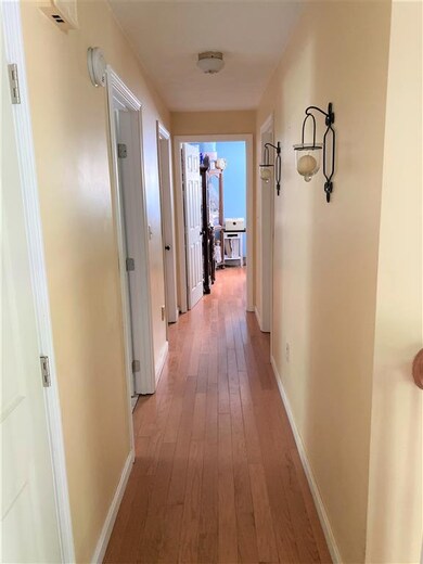 157 Litchfield Rd, Londonderry, NH 03053 - photo 7