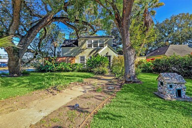 3218 Randall St, Houston, TX 77018 - photo 4