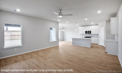 1406 S 72nd Place, Broken Arrow, OK 74014 - photo 2