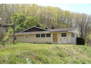 143 Dalewood Rd, Johnson City, TN 37601 - photo 2