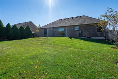 1141 Copperfield Dr, Georgetown, IN 47122 - photo 3