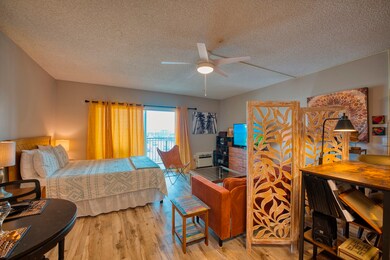 Orchid Manor unit 302, Hilo, HI 96720 - photo 2