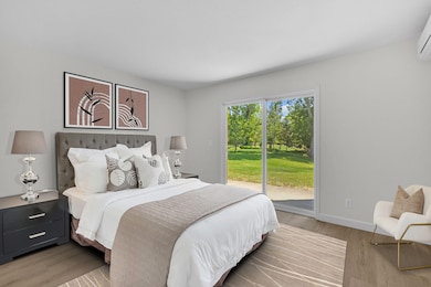 1565 NW Wall St unit 124 - 125, Bend, OR 97703 - photo 4