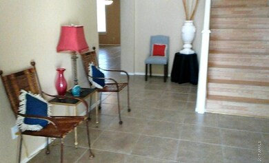 Entry hall #2 Oriole