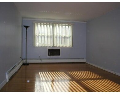 12 Commonwealth Ct unit 9, Brighton, MA 02135 - photo 4