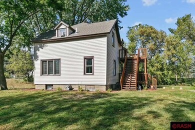 416 416 W 3rd St, Mankato, MN 56001 - photo 2