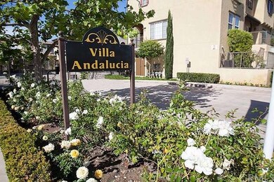 Beautiful entry to community.