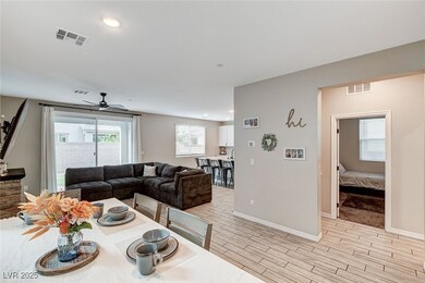 1267 Dorado Sea Ct, Henderson, NV 89052 - photo 4