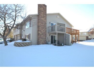 Nice, walkout, end unit overlooking large green sp